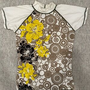 Floral Patterned Short Sleeve Water Shirt/Rash Guard